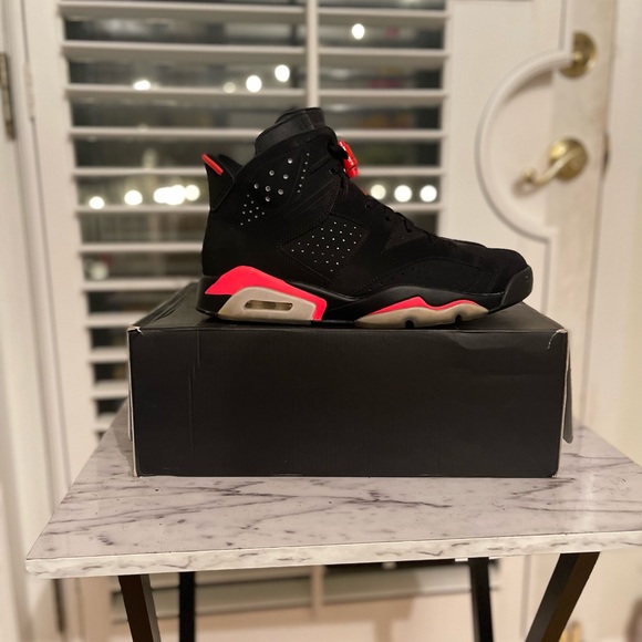 Retro Jordan inferred 6s - Picture 1 of 3